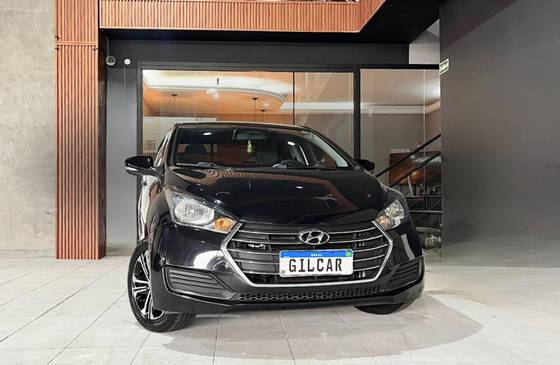 HYUNDAI HB20S 1.6 COMFORT PLUS 16V FLEX 4P AUTOMÁTICO HYUNDAI HB20S 1.6 COMFORT PLUS 16V FLEX 4P AUTOMÁTICO